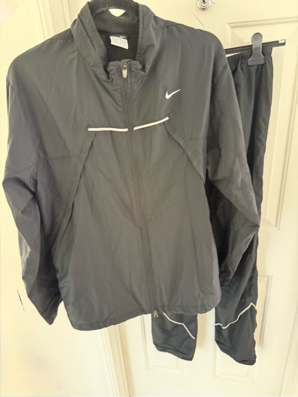 Nike Black Men’s Windbreaker Jacket and Track Pants Set